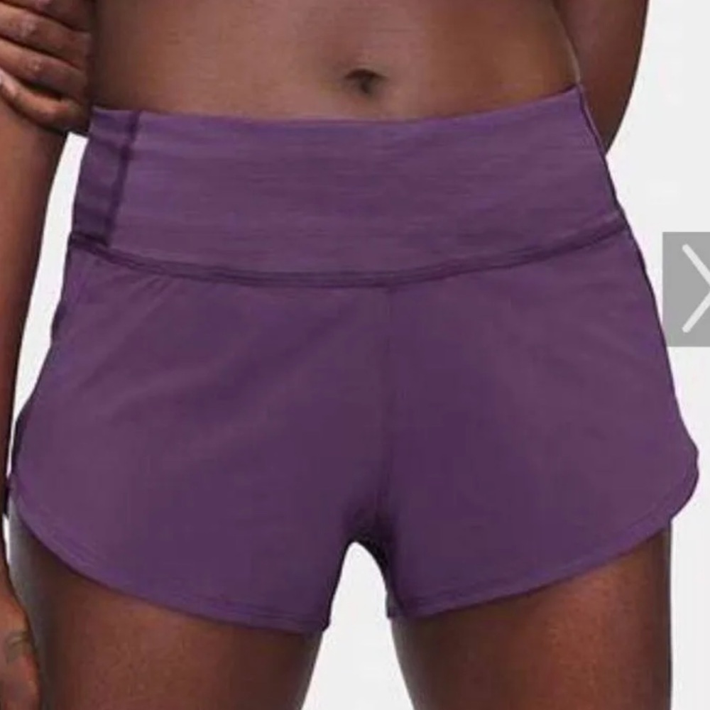 Outdoor Voices 2.5” Hudson short